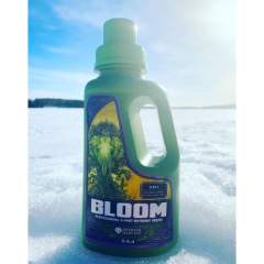 Emerald Harvest Bloom, Kasviravinne